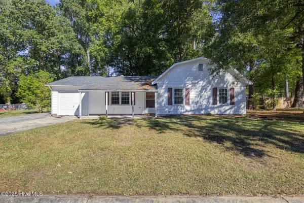 309 Kenwood Drive, Jacksonville, NC 28540