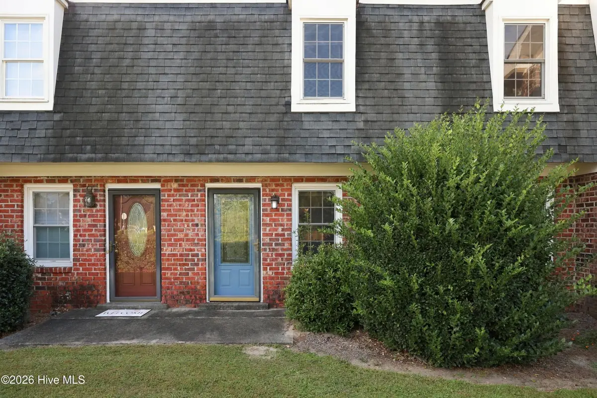 38 Barnes Street, Greenville, NC 27858 - #1