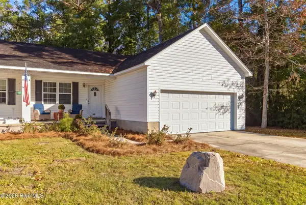 127 Fort Benjamin Road, Newport, NC 28570