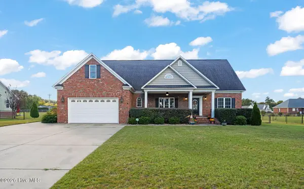 6921 Glynn Mill Farm Drive, Fayetteville, NC 28306