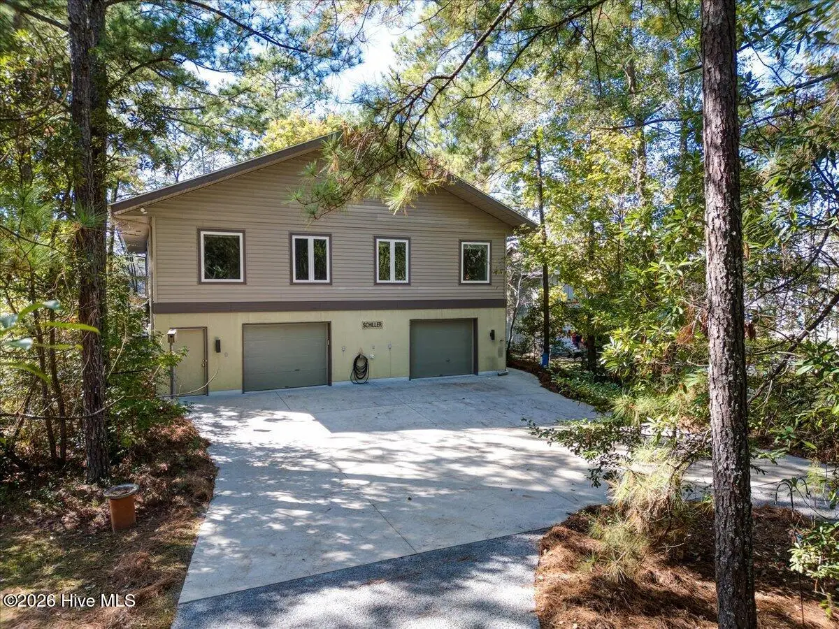 5508 Gondolier Drive, New Bern, NC 28560 - #1