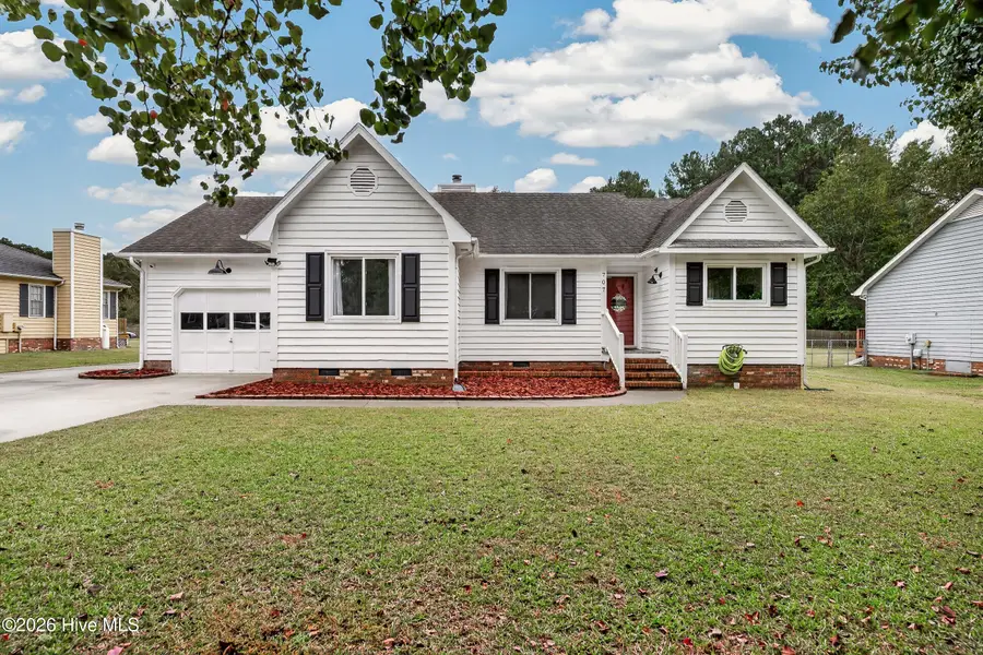 707 Stonewall Avenue, Jacksonville, NC 28540 - #2