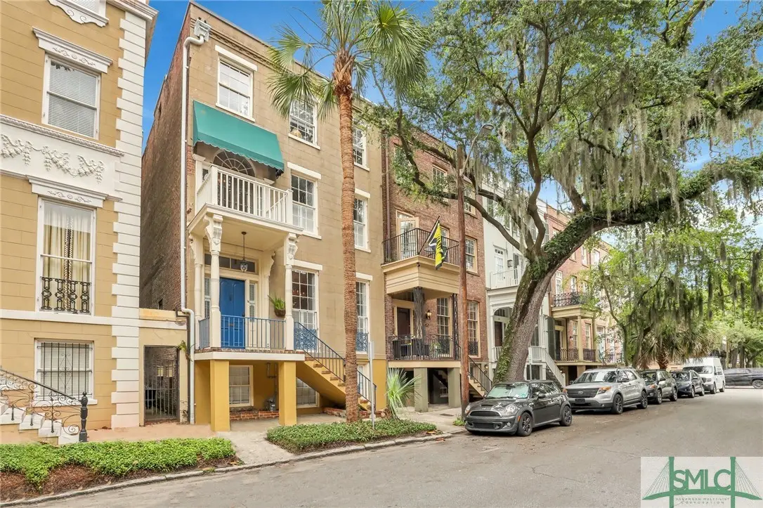 16 E Taylor Street, Savannah, GA 31401 - Image #1