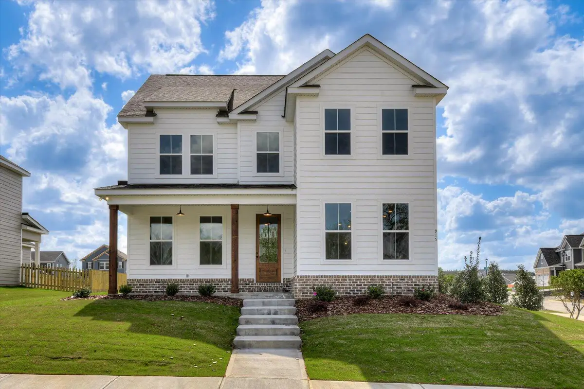 915 Walker Pt Drive, Grovetown, GA 30813 - Image #1