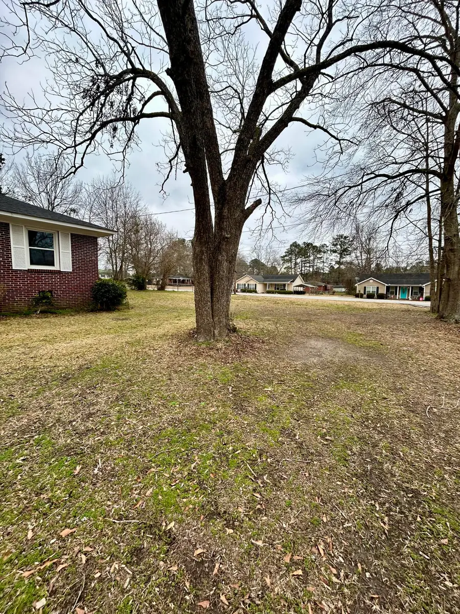 810 Earle Street, Thomson, GA 30824 - Image #3