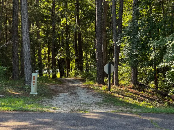 L5 B25 Loblolly Point, McCormick, SC 29835