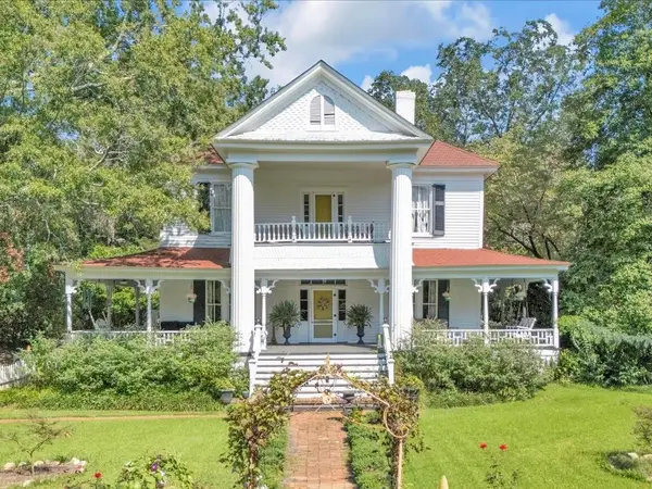 307 N Alexander Ave, Washington, GA 30673