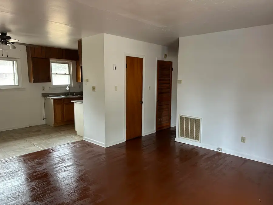 320 Hospital Drive, Washington, GA 30673 - #3