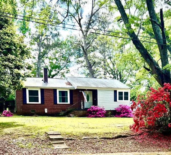 823 Sunset Drive, Greenwood, SC 29646