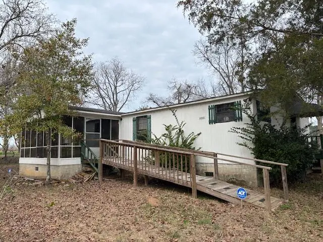 391 Commerce Street, Crawfordville, GA 30631 - #2