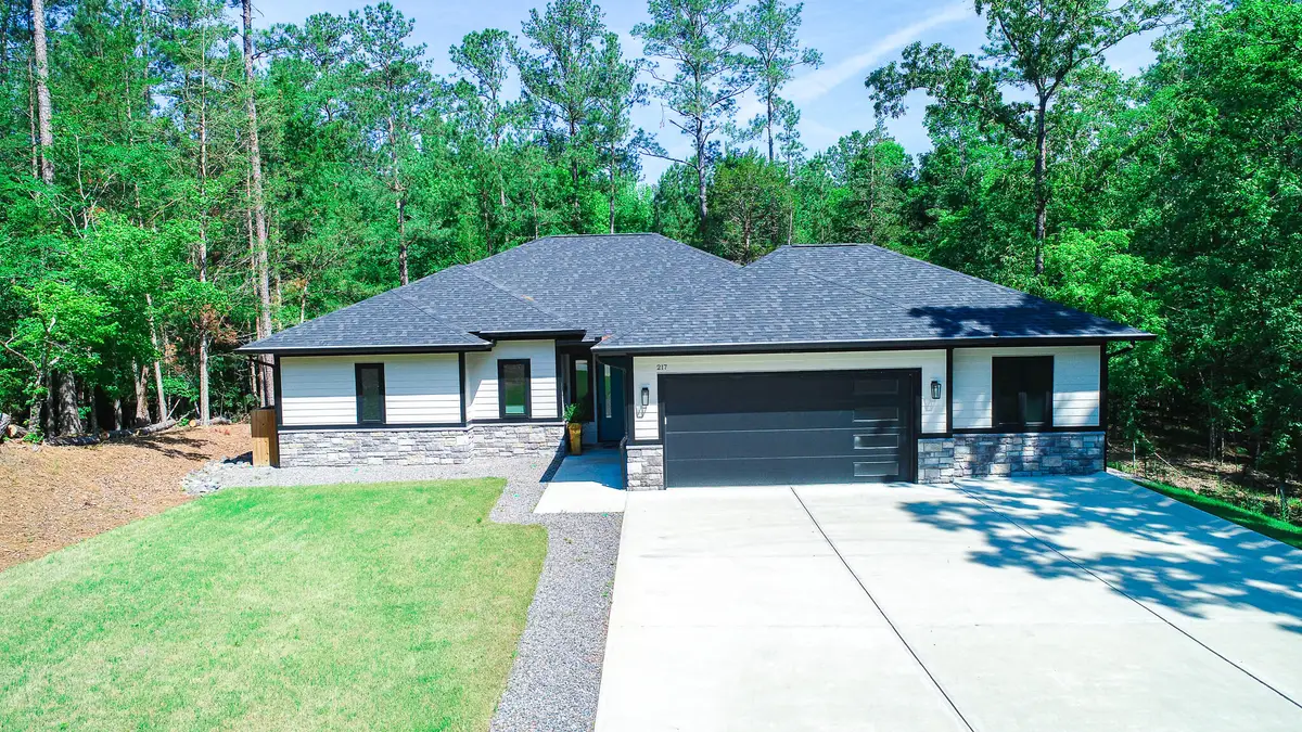 217 Cove Point Lane Lane, McCormick, SC 29835 - #1