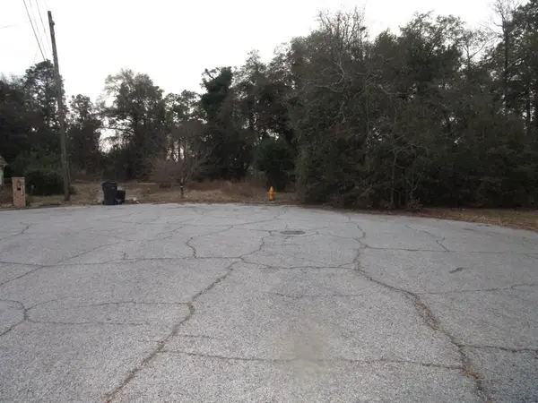 2105 NW Clairmont Drive, Augusta, GA 30904