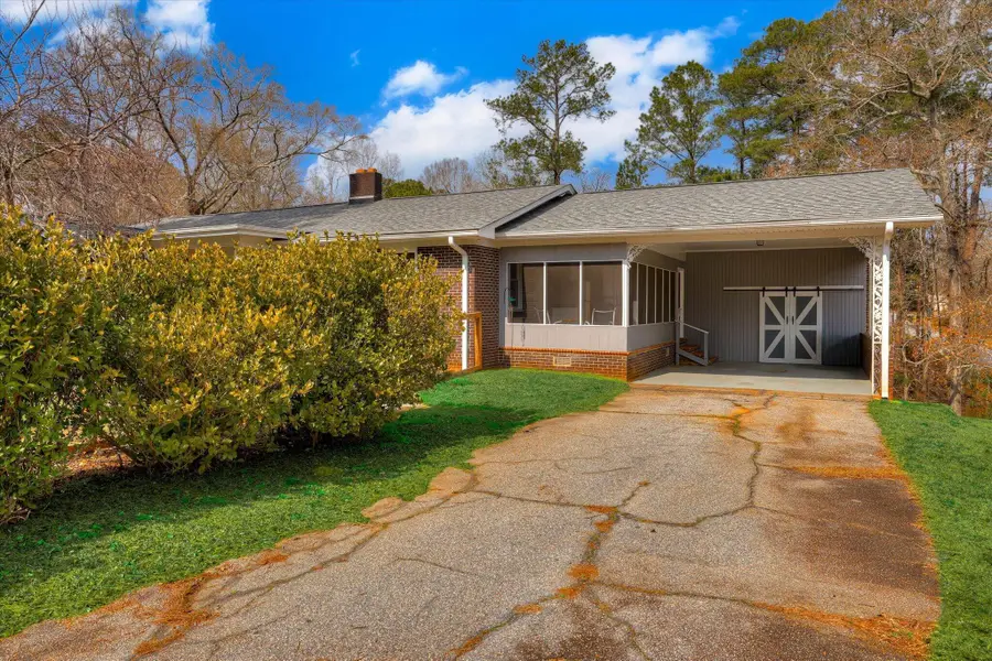 200 Peachtree Street, McCormick, SC  - #3