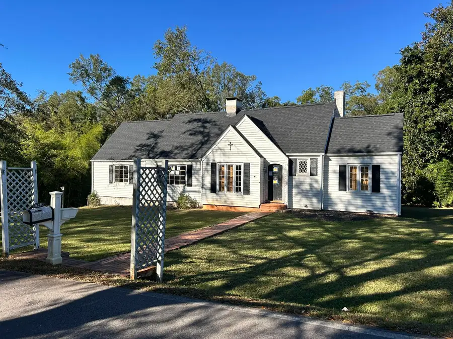 241 Coral Street, Edgefield, SC 29824 - #3