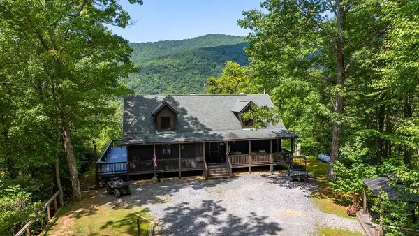 663 Renegade Drive, Robbinsville, NC 28771