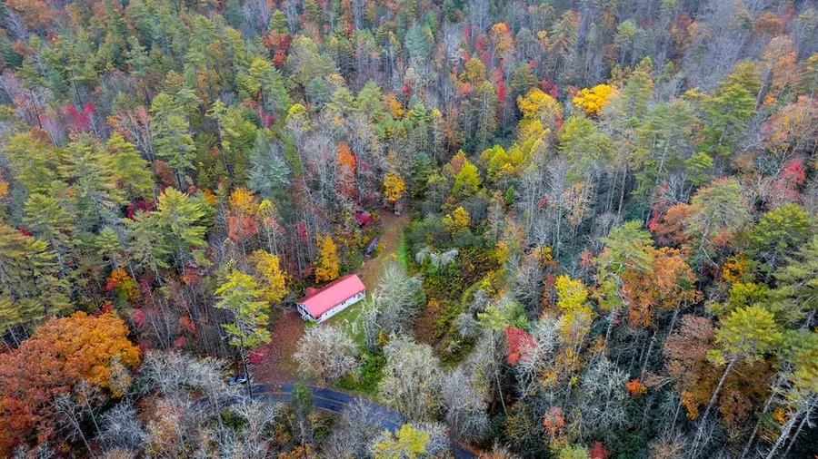 139 Iu Gap Road, Robbinsville, NC 28771 - #2