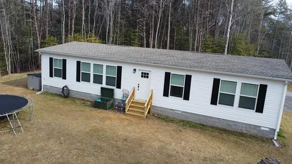 9860 W Us Highway 64, Murphy, NC 28906