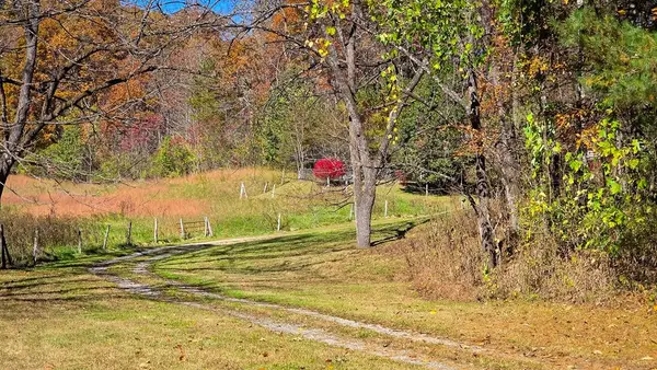 173&130 Edwards Cove Road, Bryson City, NC 28713