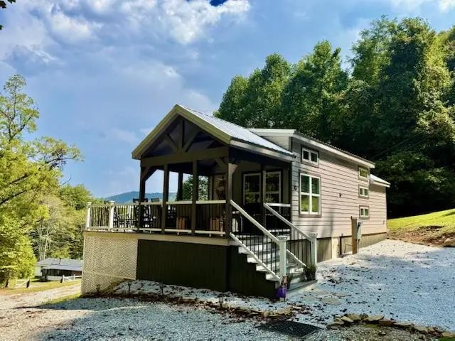 1351 Cody Branch, Robbinsville, NC 28771 - #1
