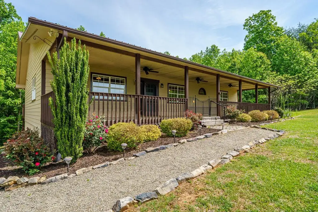 971 White Oak Drive, Warne, NC 28909 - #1