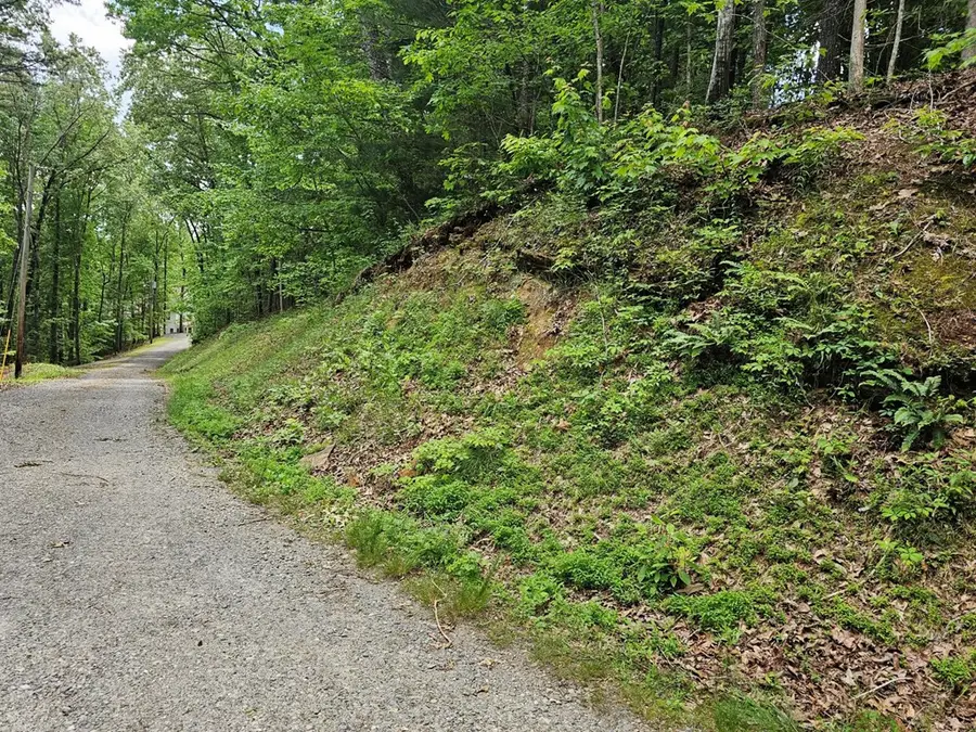 7 Whispering Pines, Murphy, NC 28906 - #2