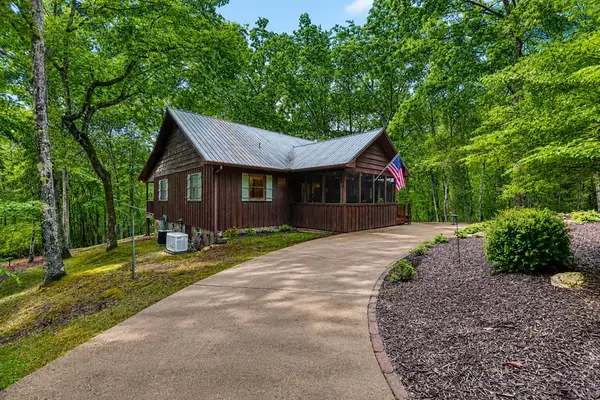 3410 Moccasin Creek Road, Murphy, NC 28906