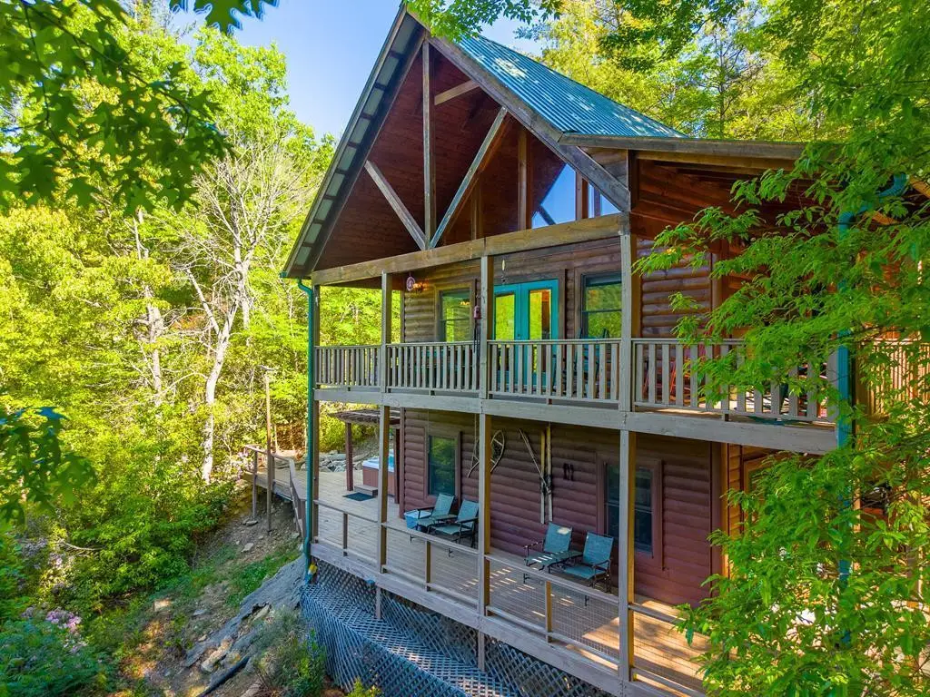 434 Bear Creek Drive Drive, Robbinsville, NC 28771 - #1
