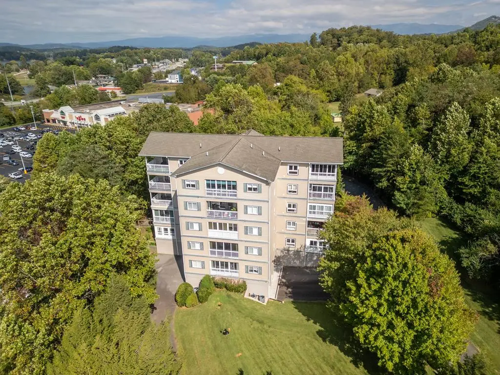 121 N River Street #3A, Hiawassee, GA 30546 - #1