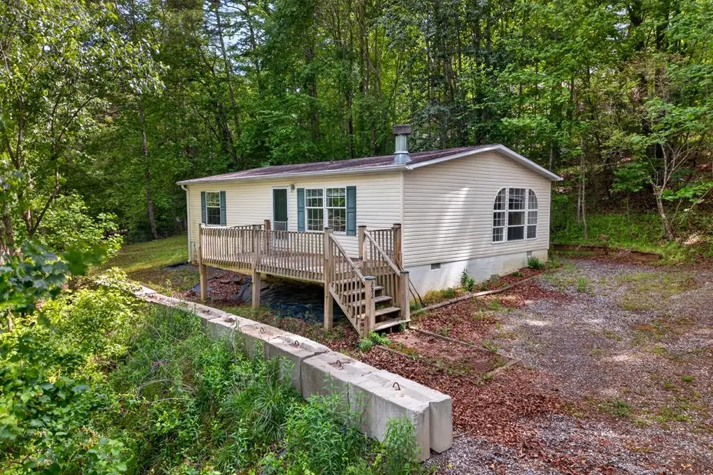 282 W Cherry Road, Hayesville, NC 28904 - #1