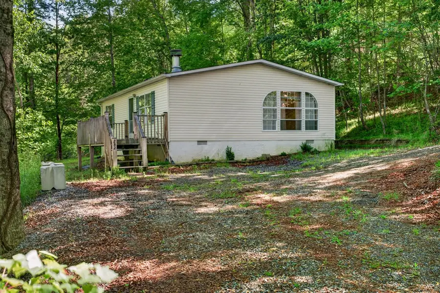 282 W Cherry Road, Hayesville, NC 28904 - #3