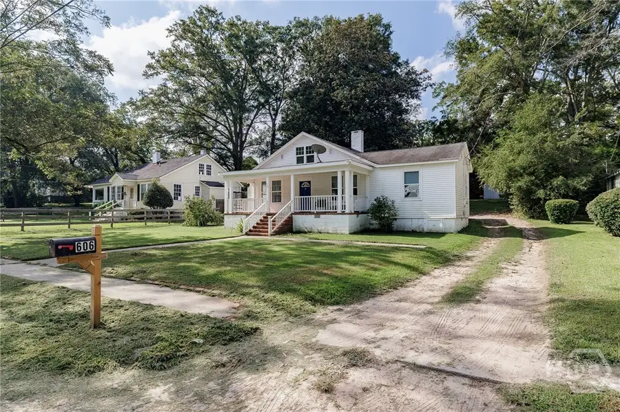 606 Bryan Avenue, Union Point, GA 30669 - Image #2