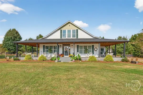 402 Savannah Drive, Mansfield, GA 