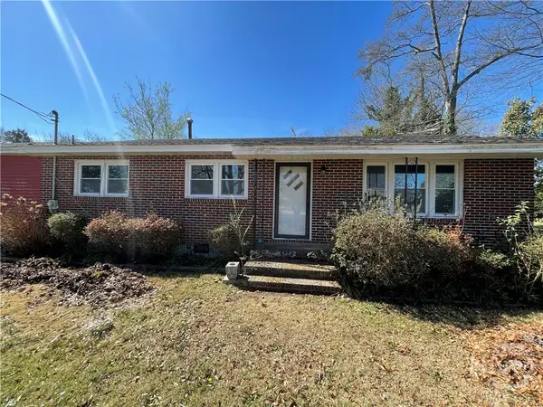 51 Carey Street, Elberton, GA 30635