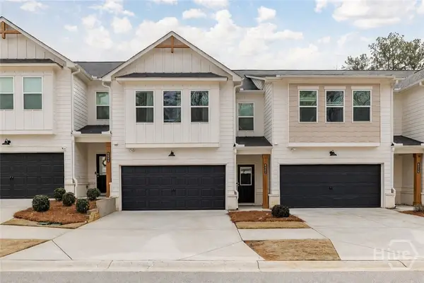 5545 Rockfern Drive, Lilburn, GA 30047