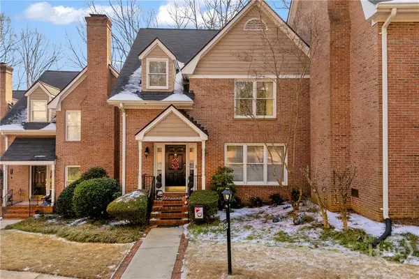 292 Wood Lake Drive, Athens, GA 30606