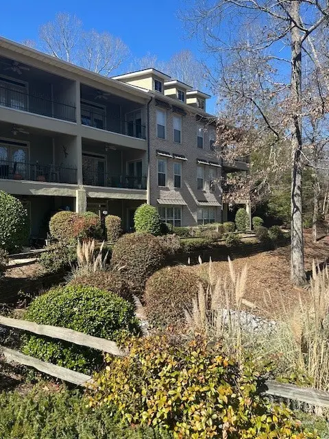 125 Wood Lake Drive #201, Athens, GA 30606