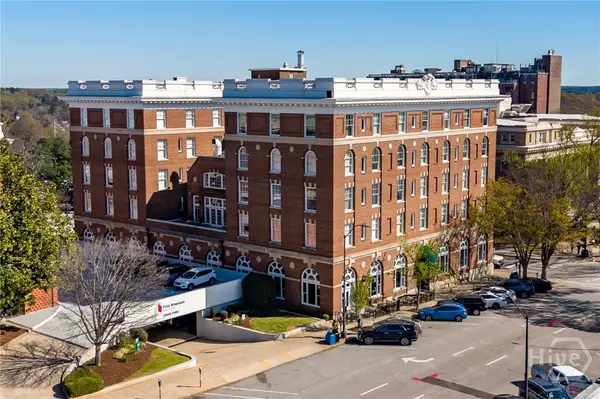 247 E Washington Street #308, Athens, GA 30601