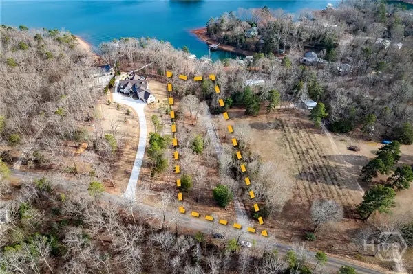 590 Rainbow Drive, Hartwell, GA 30643