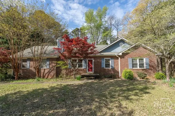 120 Meadowlark Court, Bogart, GA 30622