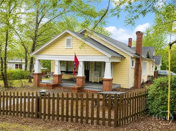 2080 S Lumpkin St., Athens, GA 30606