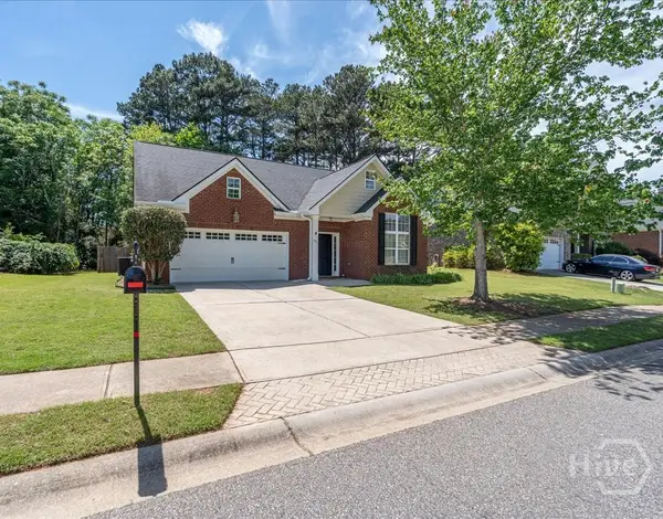 1090 Brookshire Court, Bogart, GA 30622