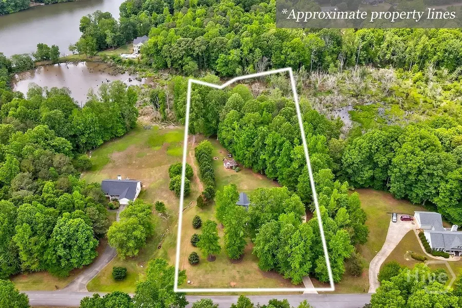 301 Summit Heights Dr., Nicholson, GA 30565 - #2