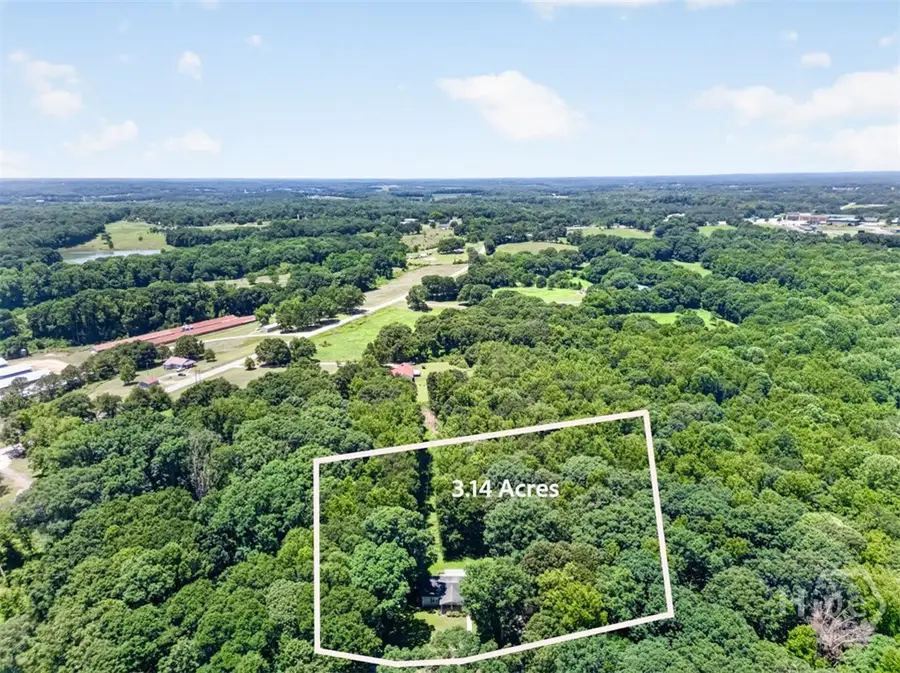 173 Andrews Road, Carnesville, GA 30521 - #3