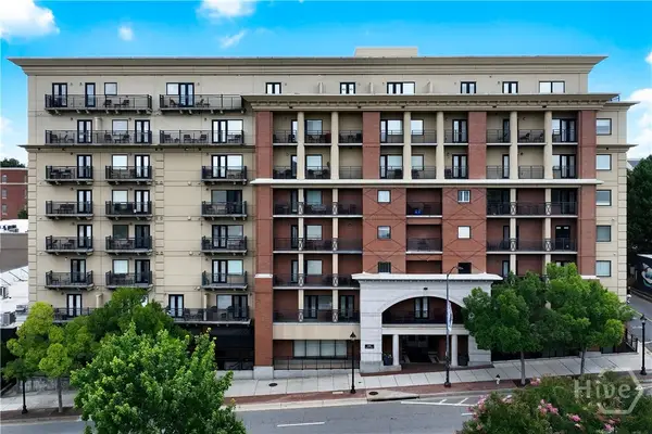250 W Broad Street #612, Athens, GA 30601