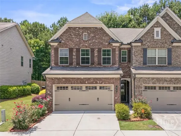 472 Braemore Mill Drive, Lawrenceville, GA 30044