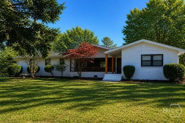 2425 Spratlin Mill Road, Hull, GA 30646