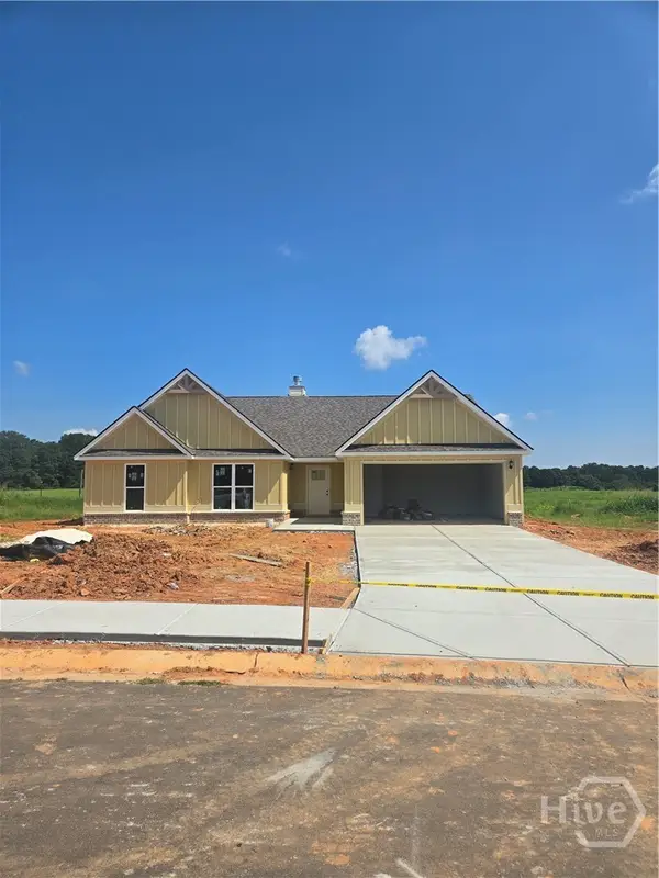 412 Seashell Court #15, Statham, GA 30666