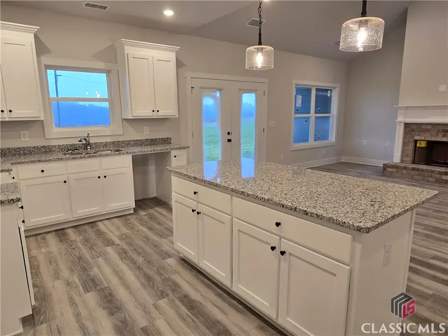 1040 Madison Hills Drive, Madison, GA 30650 - Image #2