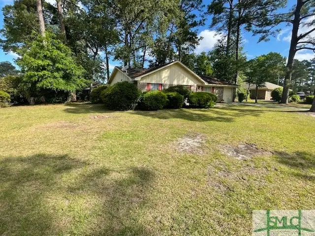 111 S Robinhood Drive, Savannah, GA 31406 - Image #1
