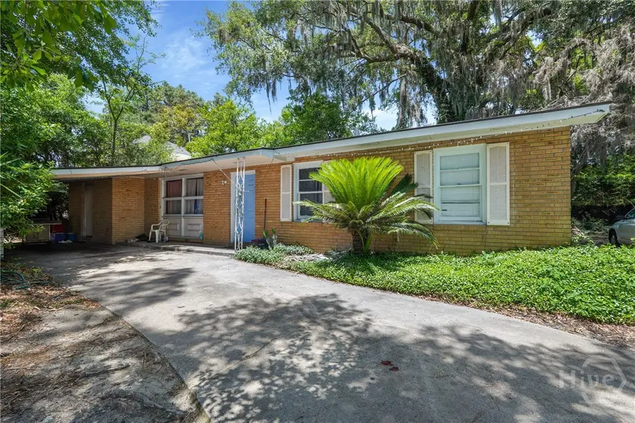 408 E Montgomery Cross Road, Savannah, GA 31406 - Image #2